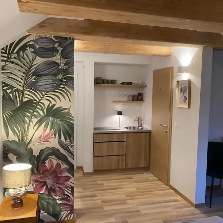 Stay Apartments Bled Daire *